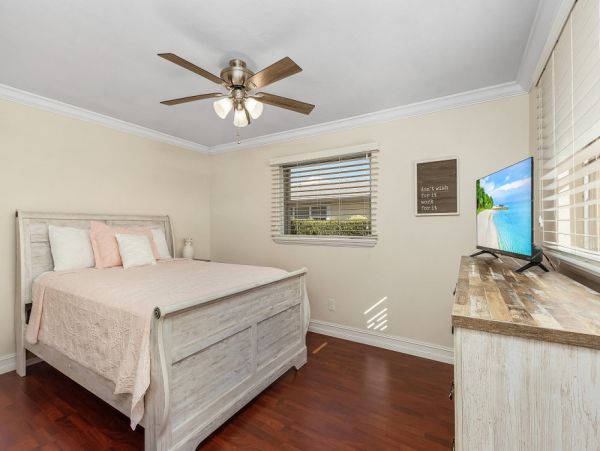 Cape Coral Home 1024380