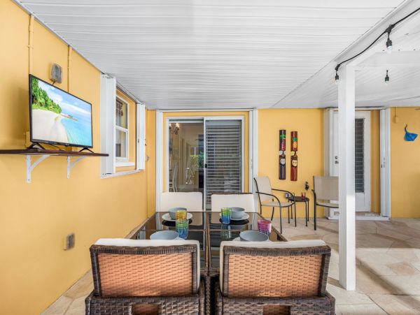 Cape Coral Home 1024380