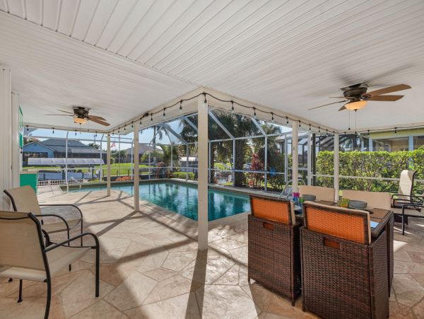 Cape Coral Home 1024380