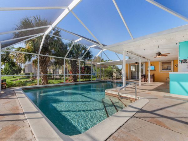 Cape Coral Home 1024380