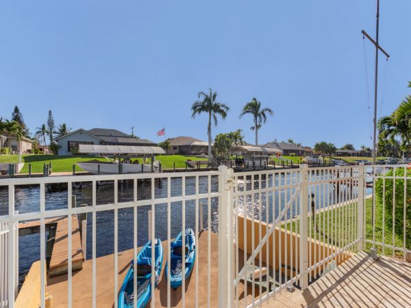 Cape Coral Home 1024380