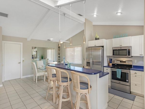 Cape Coral Home 1024381