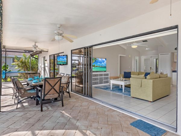 Cape Coral Home 1024381