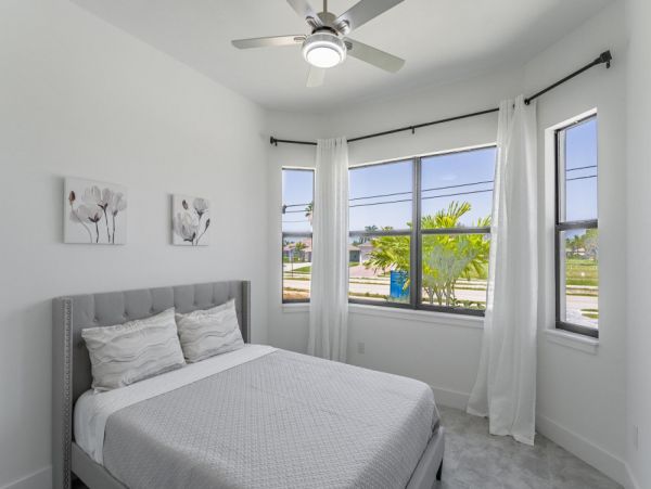 Cape Coral Home 1024383