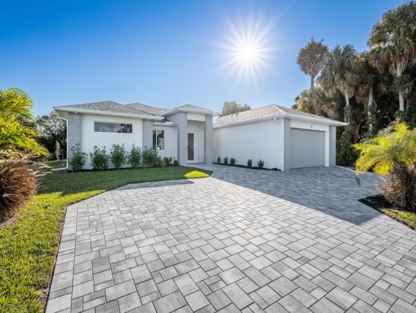 Cape Coral Home 1024384