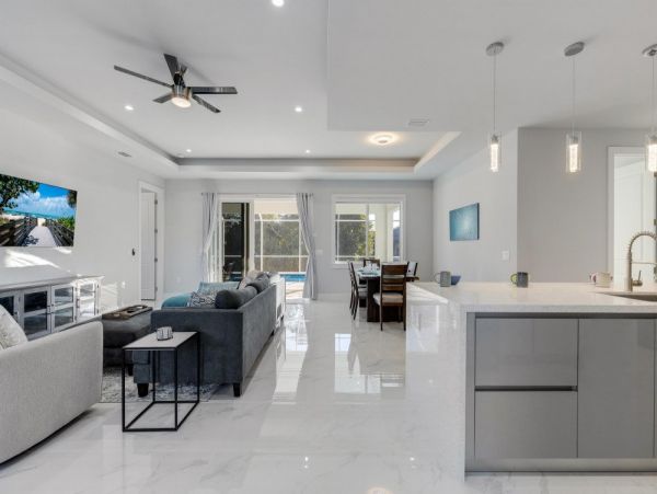Cape Coral Home 1024384