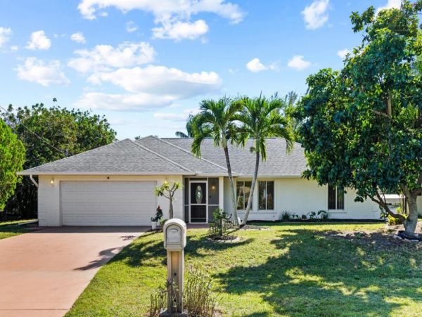 Cape Coral Home 1024385