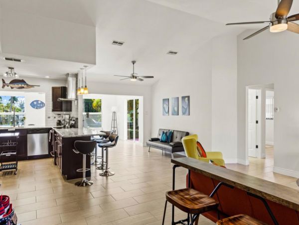 Cape Coral Home 1024385