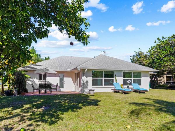 Cape Coral Home 1024385