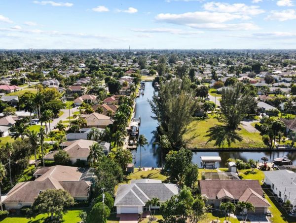 Cape Coral Home 1024385