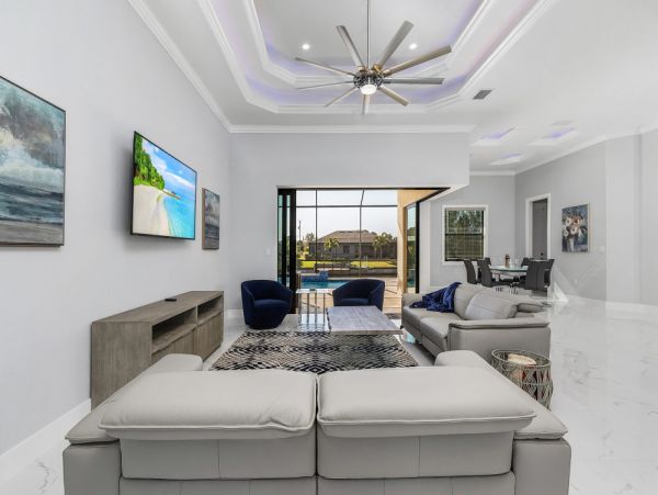 Cape Coral Home 1024386