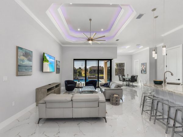 Cape Coral Home 1024386