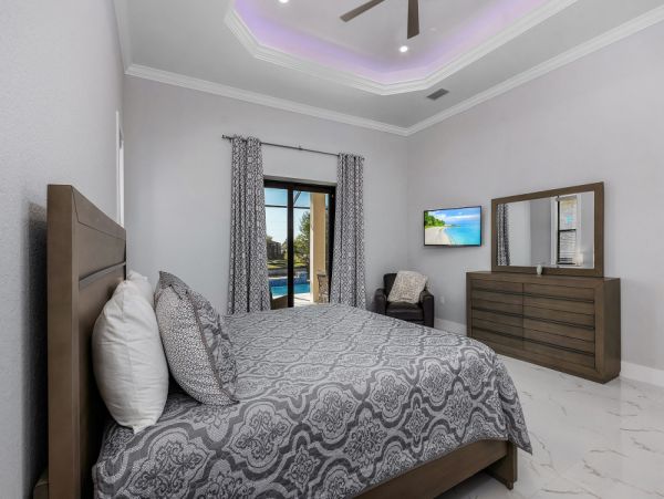 Cape Coral Home 1024386