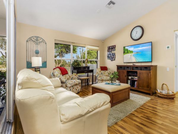 Cape Coral Home 1024387