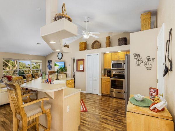 Cape Coral Home 1024387