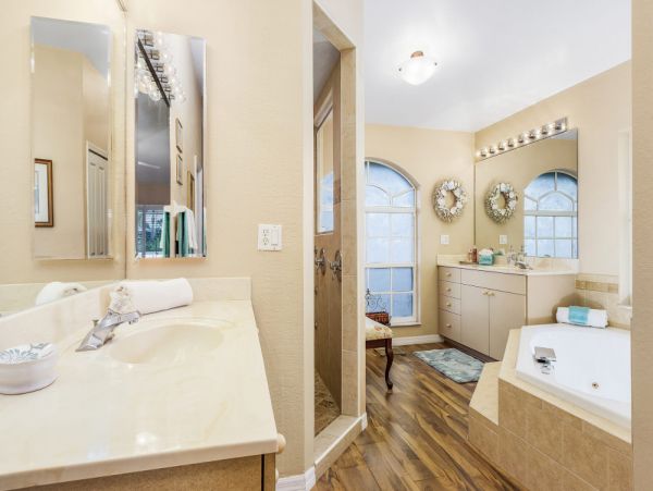 Cape Coral Home 1024387