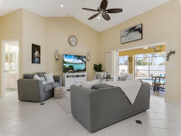 Cape Coral Home 1024388