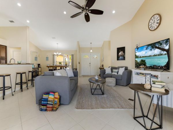 Cape Coral Home 1024388