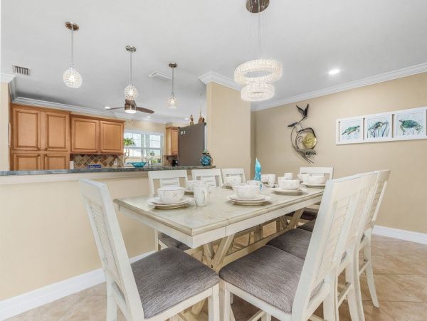 Cape Coral Home 1024392