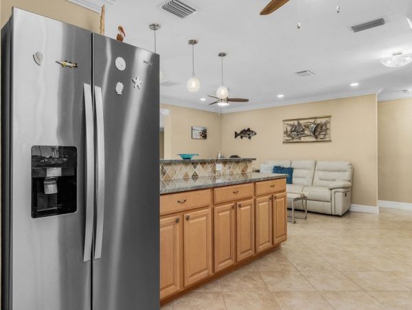 Cape Coral Home 1024392