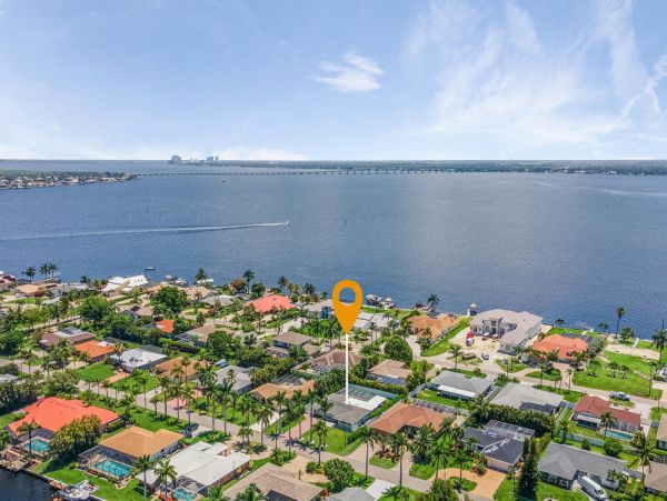 Cape Coral Home 1024392
