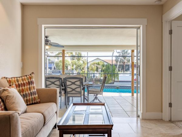 Cape Coral Home 1024393