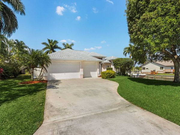 Cape Coral Home 1024394