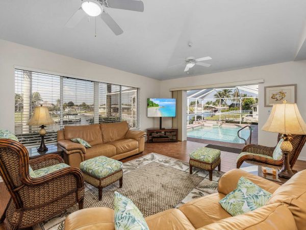 Cape Coral Home 1024394