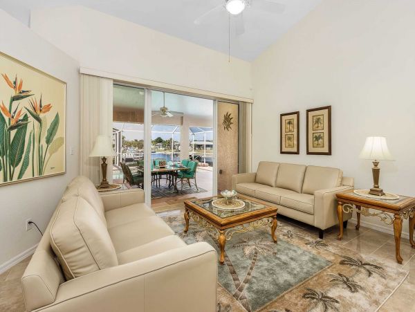 Cape Coral Home 1024394