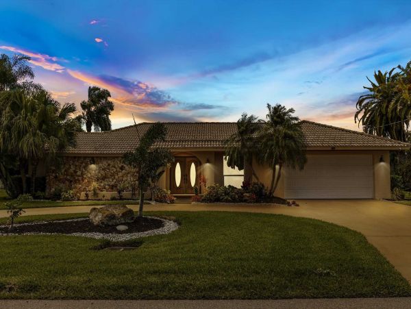 Cape Coral Home 1024395