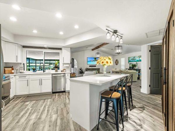 Cape Coral Home 1024395