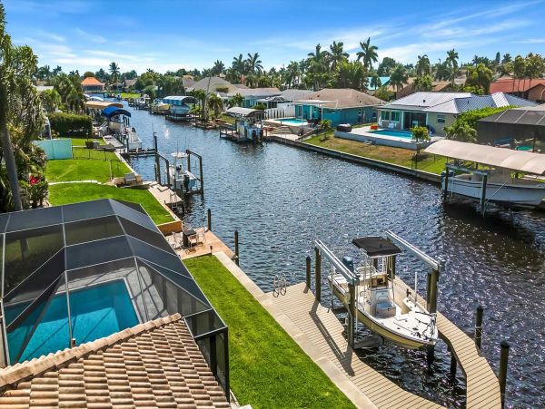 Cape Coral Home 1024395