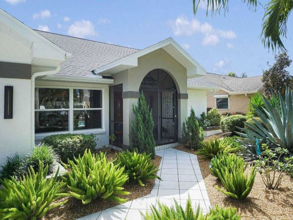Cape Coral Home 1024396
