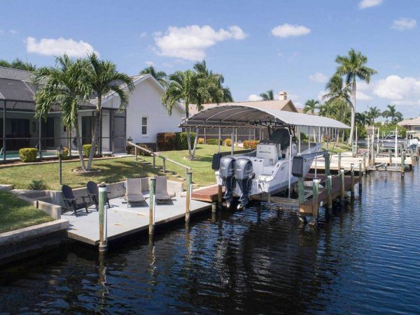 Cape Coral Home 1024396