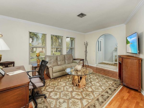 Cape Coral Home 1024398