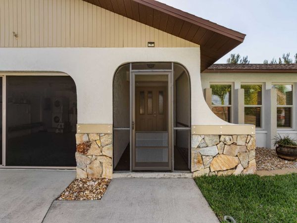 Cape Coral Home 1024398