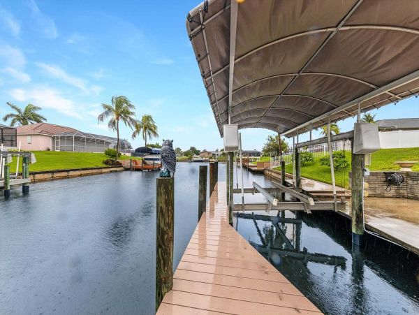 Cape Coral Home 1024399