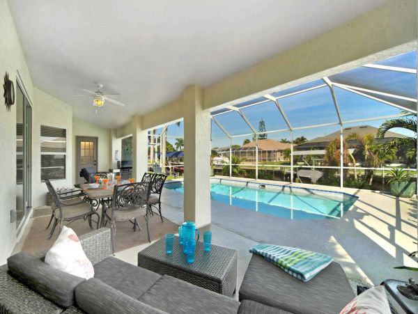 Cape Coral Home 1024400