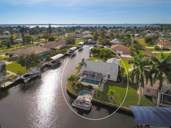 Cape Coral Home 1024400