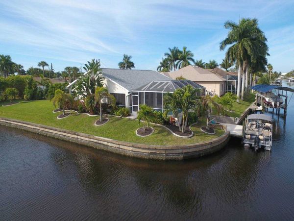 Cape Coral Home 1024400
