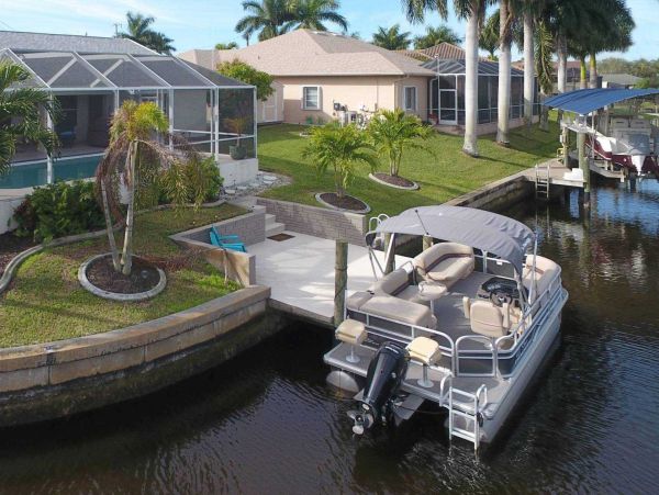 Cape Coral Home 1024400