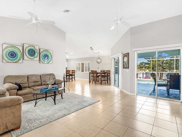 Cape Coral Home 1024401