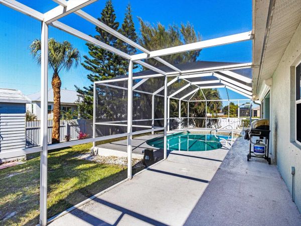 Cape Coral Home 1024401