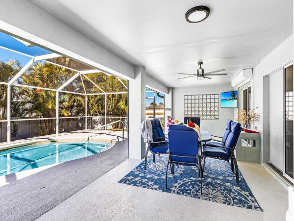 Cape Coral Home 1024401