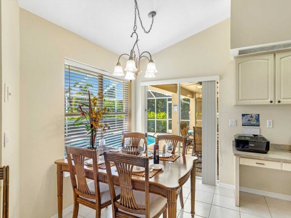 Cape Coral Home 1024403