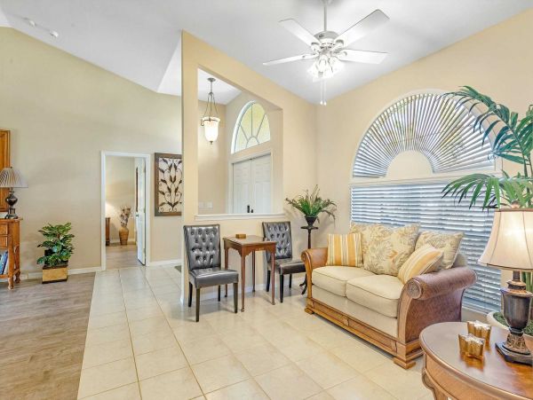 Cape Coral Home 1024403