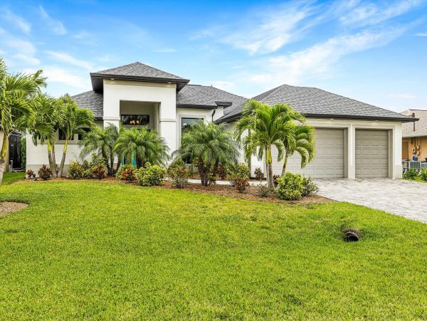Cape Coral Home 1024405