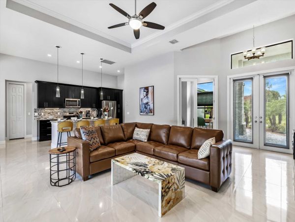 Cape Coral Home 1024405
