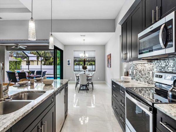 Cape Coral Home 1024405