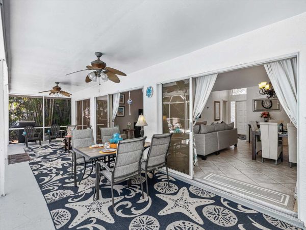 Cape Coral Home 1024408